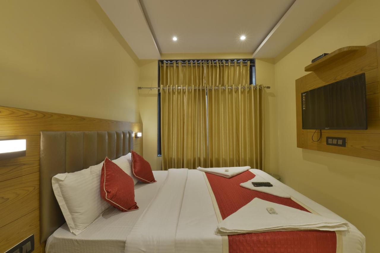 Hotel Residency Park Mumbai Exterior photo